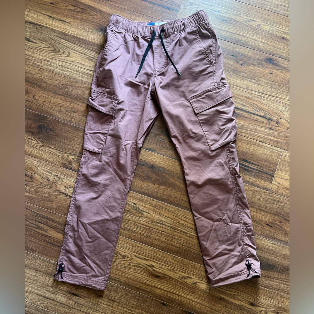 Men’s Old Navy, cargo pants size small
